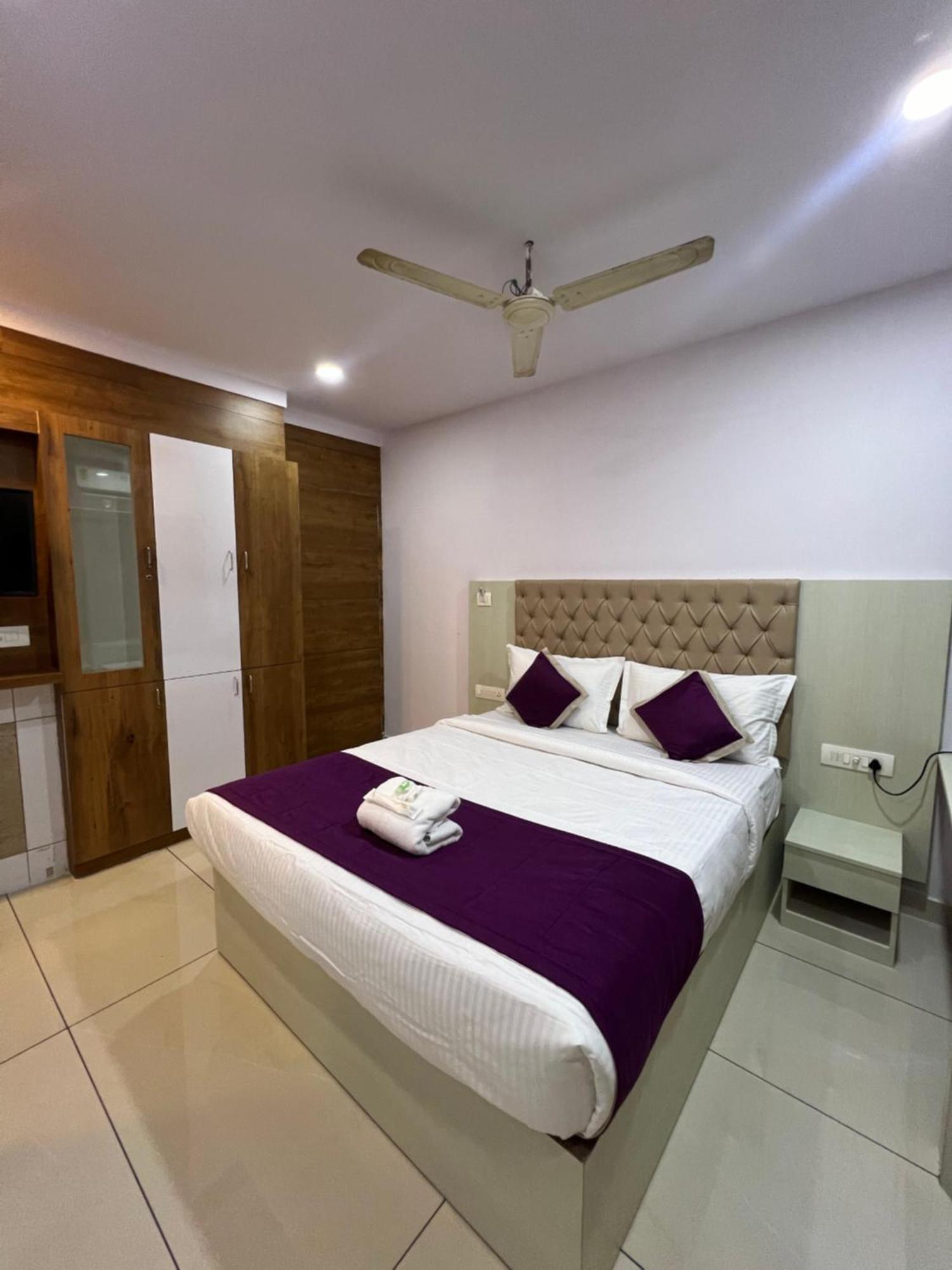 Tcs Suites Kochi Ngoại thất bức ảnh